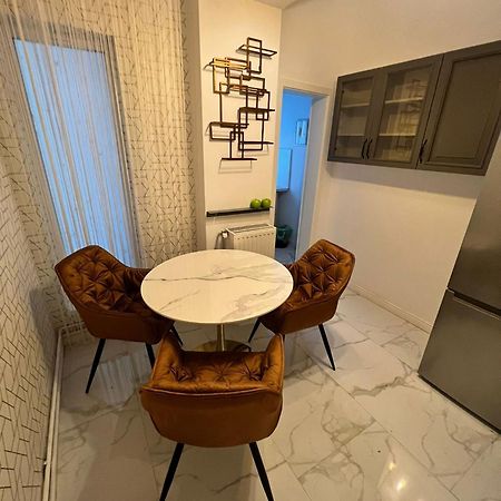 The Artist - Ultracentral Designer Apartment Bukarest Exteriör bild