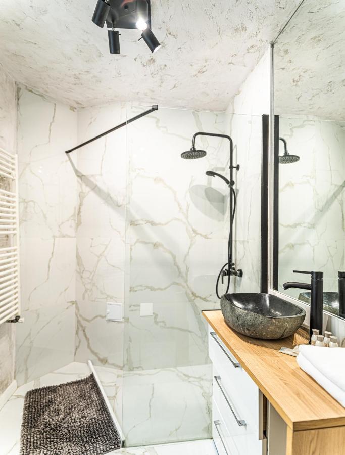 The Artist - Ultracentral Designer Apartment Bukarest Exteriör bild